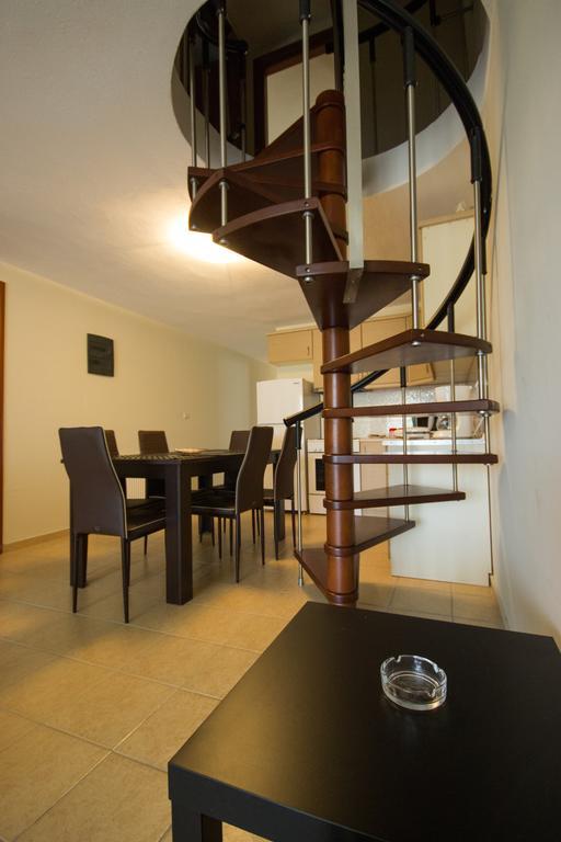 Angel Luxury Apartments Keramotí Esterno foto