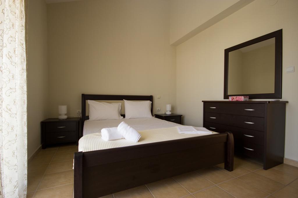 Angel Luxury Apartments Keramotí Esterno foto