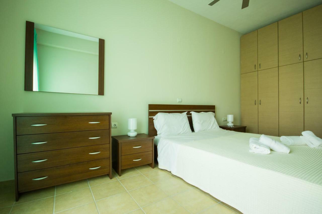 Angel Luxury Apartments Keramotí Esterno foto