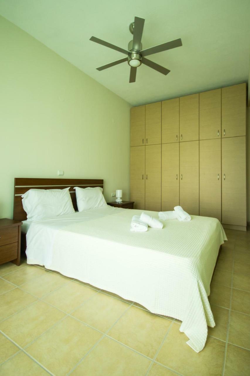 Angel Luxury Apartments Keramotí Esterno foto