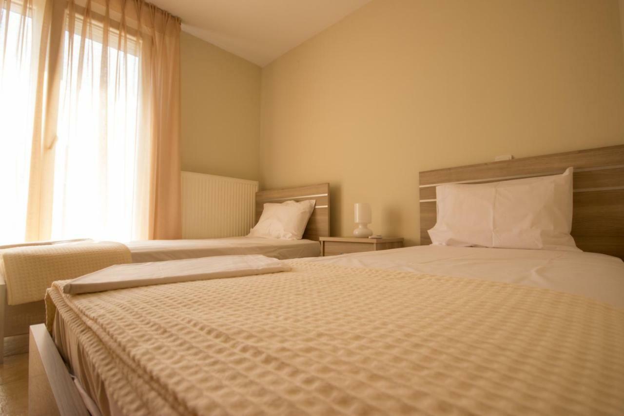Angel Luxury Apartments Keramotí Esterno foto