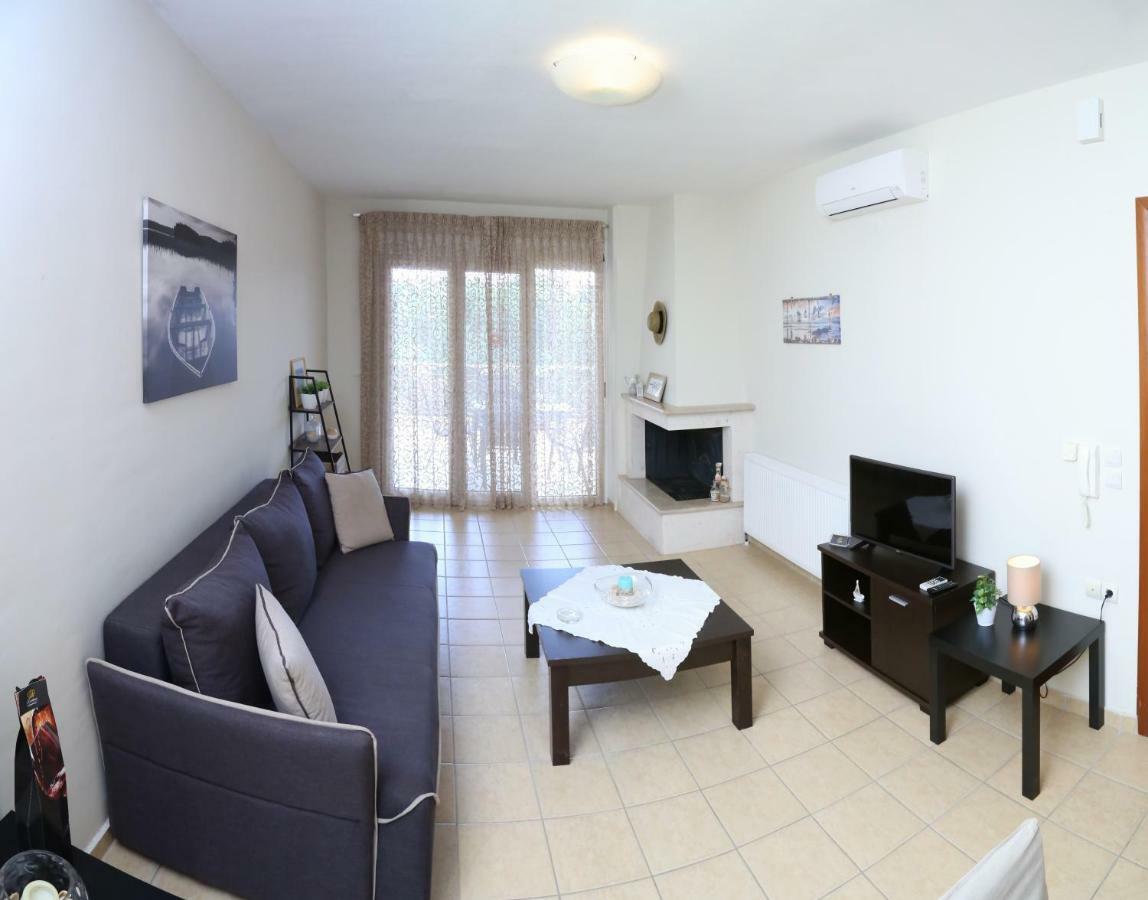 Angel Luxury Apartments Keramotí Esterno foto
