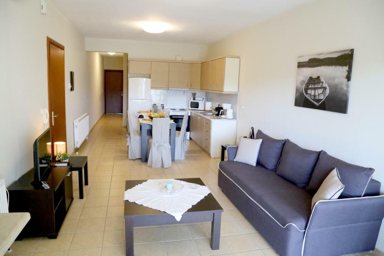 Angel Luxury Apartments Keramotí Esterno foto